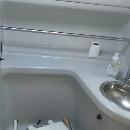 보트호텔 Marina Yatch *