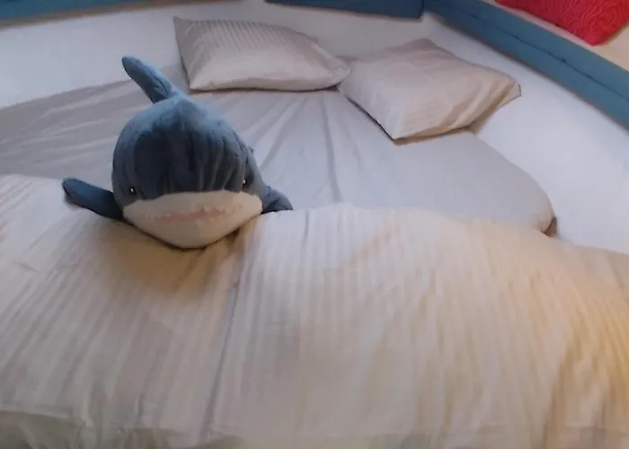 Marina Yatch Πλωτό κατάλυμα *